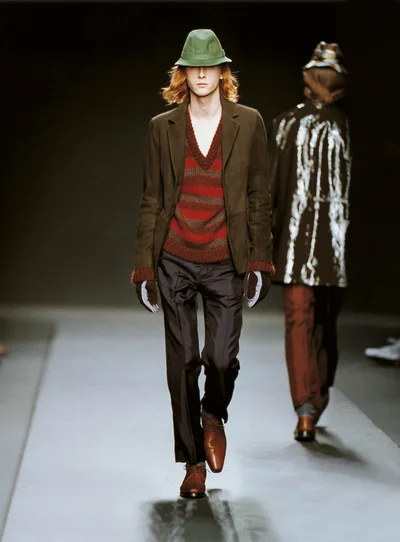 Look 17